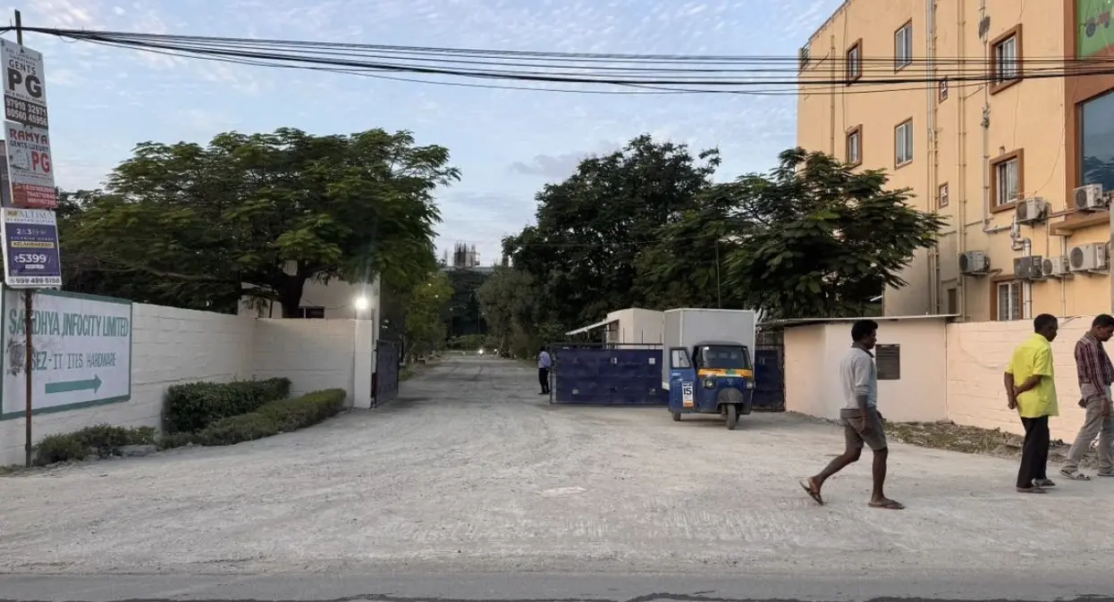 Back Entrance 1, lane before main gate near Mount Litera Zee School